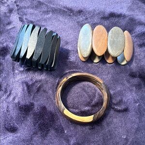 Multicolor Wooden Bracelet Set